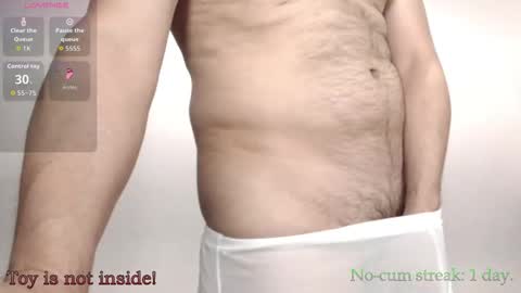 Snapshot of hxmister chatting on February 2026 07:09:02 PM Andrew online show from February 2026 07:09:02 PM