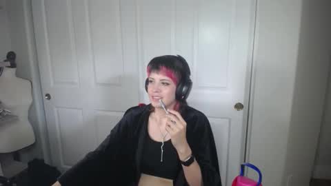 Snapshot of hxrmx_xtc chatting on February 2025 09:03:02 PM herma online show from February 2025 09:03:02 PM