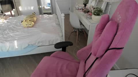 maru online show from October 2025 10:27:02 AM