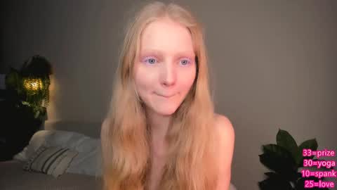 Snapshot of hypnoootic chatting on April 2026 05:30:01 PM Jenny online show from April 2026 05:30:01 PM