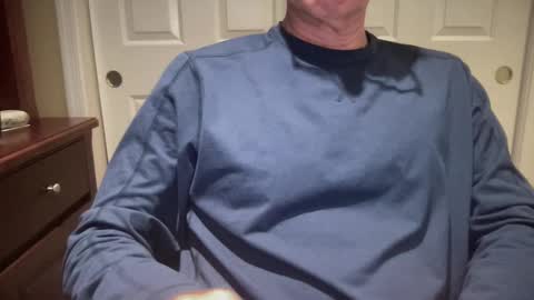 Snapshot of i8bgcq chatting on October 2025 01:44:01 PM The Talented Mr. DILFy online show from October 2025 01:44:01 PM