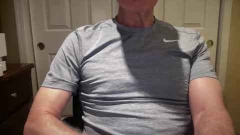 Snapshot of i8bgcq chatting on June 2026 02:00:02 PM The Talented Mr. DILFy online show from June 2026 02:00:02 PM