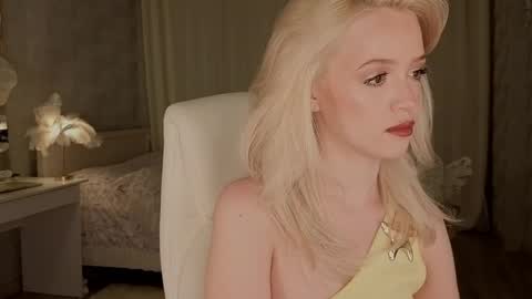 Joselle online show from May 2026 10:39:02 PM
