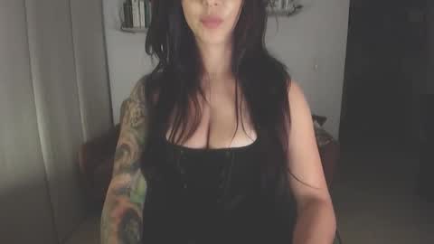 Lana Banana online show from October 2025 02:48:01 AM