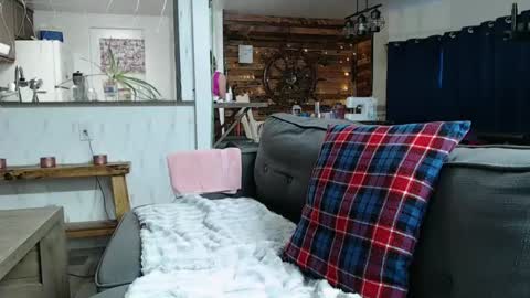 ShortStuff online show from February 2025 09:17:02 PM