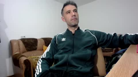 i_like_older_men online show from April 2026 06:22:02 AM