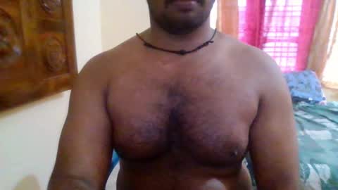 Snapshot of i_love_valerymcqueen chatting on December 2024 07:57:01 AM kira..... online show from December 2024 07:57:01 AM