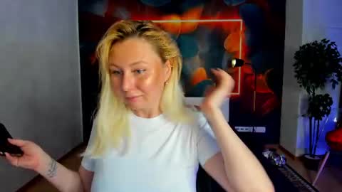 Samanta online show from June 2026 02:36:01 AM