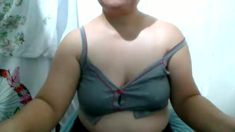 Snapshot of iam_jana chatting on February 2025 04:31:01 PM iam_jana online show from February 2025 04:31:01 PM