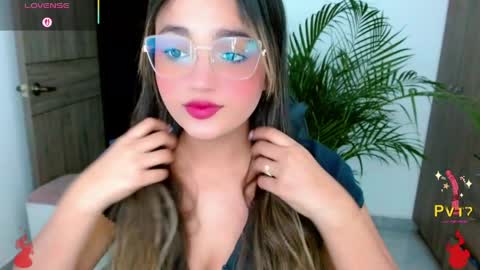 iam_lina online show from April 2026 03:45:02 AM