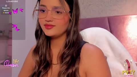 iam_lina online show from April 2026 11:46:02 AM