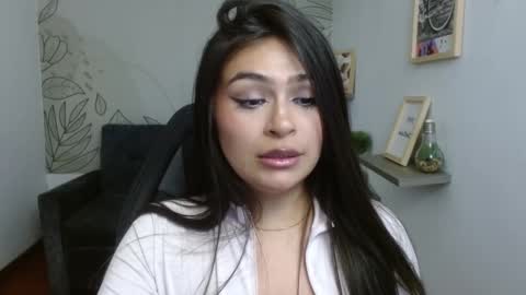 Snapshot of iam_megan1 chatting on January 2025 08:31:02 AM Megan online show from January 2025 08:31:02 AM