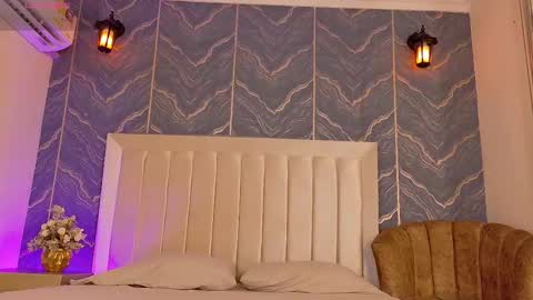iam_nicolle online show from January 2026 12:40:01 PM