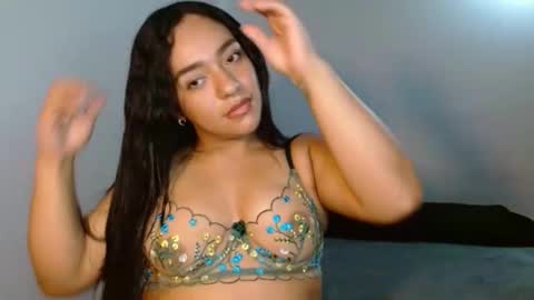 Snapshot of iam_paolax chatting on December 2025 12:29:01 AM iam_paolax online show from December 2025 12:29:01 AM