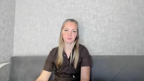 Venus online show from October 2025 04:33:02 AM