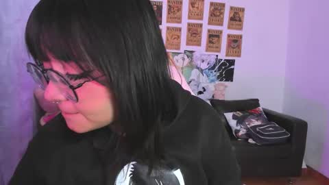 Zoe 3 online show from October 2025 07:47:02 AM