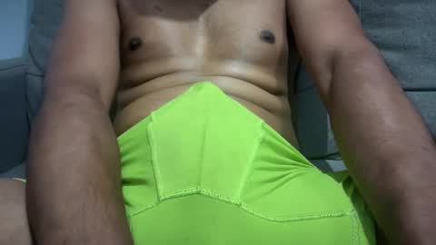 Snapshot of iambored91 chatting on September 2025 08:55:02 PM Bully online show from September 2025 08:55:02 PM