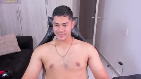 Snapshot of iamdylan777 chatting on September 2025 03:36:01 PM Dylan independent model online show from September 2025 03:36:01 PM