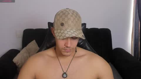 Dylan  independent model  online show from April 2026 01:41:02 PM