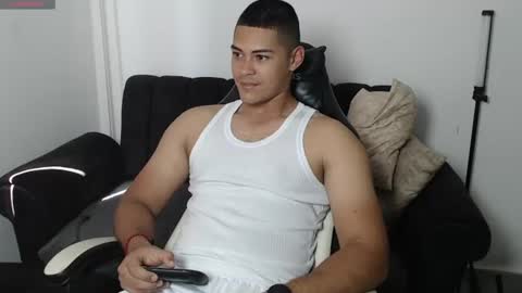Dylan  independent model  online show from June 2026 06:34:01 PM