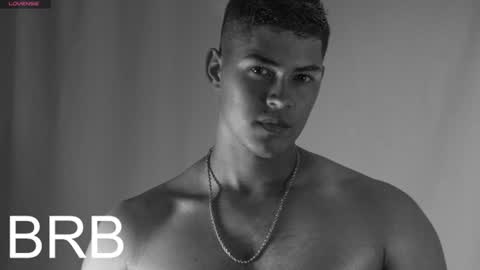 Dylan  independent model  online show from June 2026 07:13:01 PM