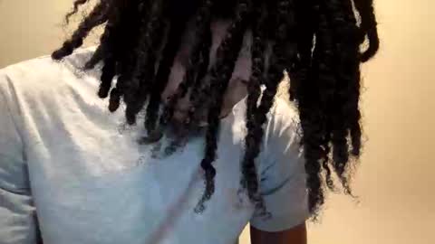 Snapshot of iamjohnny4u chatting on April 2026 05:35:01 PM iamjohnny4u online show from April 2026 05:35:01 PM