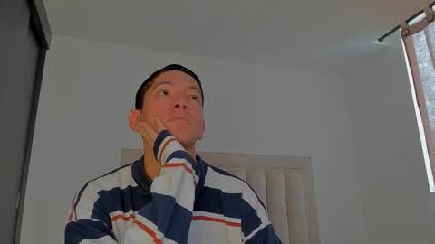 Juliiiiian online show from March 2026 12:19:01 PM