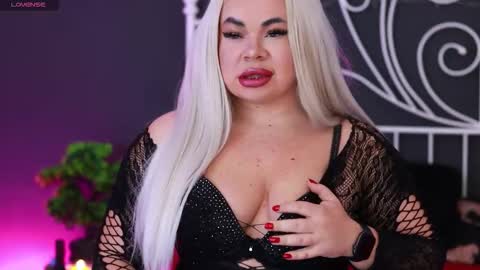 Lila online show from October 2025 03:20:02 PM