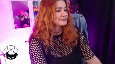 Snapshot of iammari_ chatting on January 2025 02:58:02 AM Mari online show from January 2025 02:58:02 AM