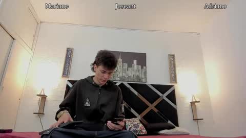 Snapshot of iammariano chatting on October 2025 04:13:01 AM Mariano online show from October 2025 04:13:01 AM