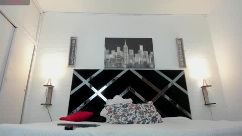 Snapshot of iammariano chatting on November 2025 03:51:01 AM Mariano online show from November 2025 03:51:01 AM