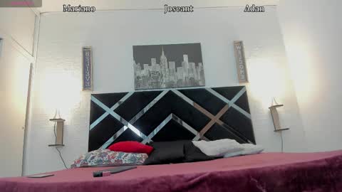 Snapshot of iammariano chatting on November 2025 03:38:01 AM Mariano online show from November 2025 03:38:01 AM