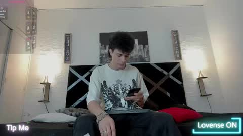 Snapshot of iammariano chatting on November 2025 03:49:01 AM Mariano online show from November 2025 03:49:01 AM