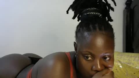 iampolca online show from January 2025 07:42:01 PM