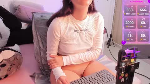 Steph - Online Again   - 1 DECEMBER online show from June 2026 02:56:02 AM