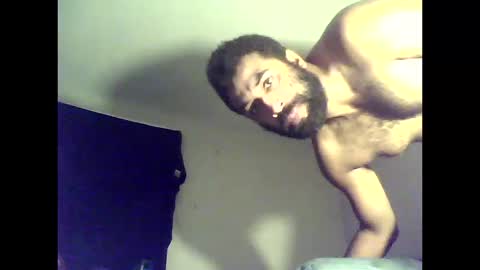 iamtheone403 online show from October 2025 04:22:02 AM