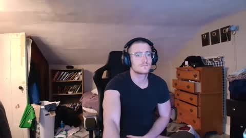 Snapshot of iamtommyparker chatting on February 2025 02:07:02 AM iamtommyparker online show from February 2025 02:07:02 AM
