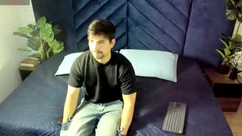 Ian Davis online show from October 2025 11:41:02 AM