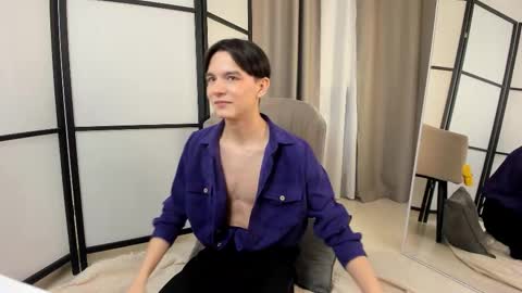 ian online show from March 2026 08:50:01 PM