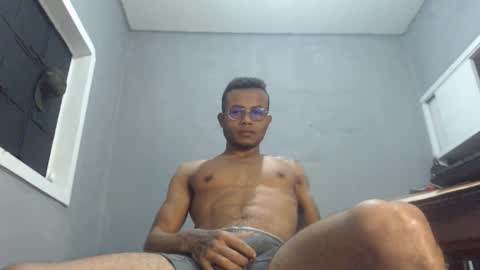 ian_tuner online show from December 2024 12:12:01 AM