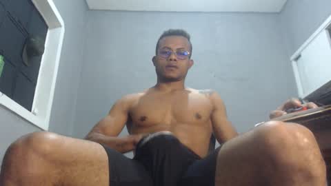 ian_tuner online show from December 2024 07:26:02 AM