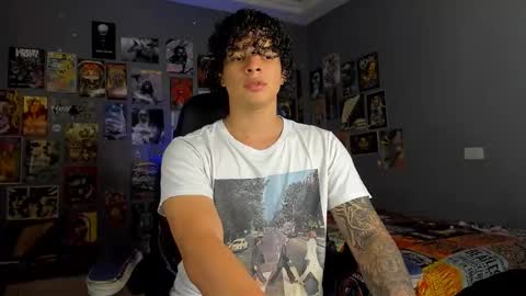 Snapshot of ian_versace chatting on October 2025 03:31:02 AM Andres online show from October 2025 03:31:02 AM