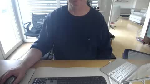 Snapshot of iandy12 chatting on February 2025 12:52:02 PM iandy12 online show from February 2025 12:52:02 PM