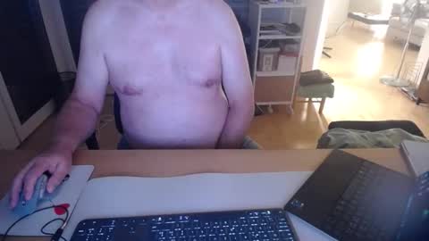 Snapshot of iandy12 chatting on September 2025 09:36:02 PM iandy12 online show from September 2025 09:36:02 PM