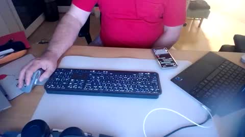 Snapshot of iandy12 chatting on October 2025 10:36:01 PM iandy12 online show from October 2025 10:36:01 PM