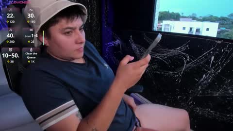 ian online show from September 2025 09:53:02 PM