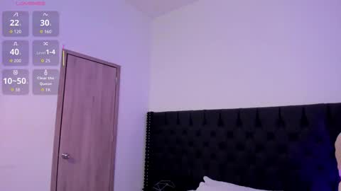 ian online show from November 2025 08:20:01 PM