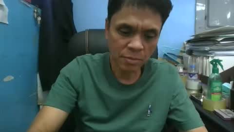 Snapshot of ianross01 chatting on February 2026 05:15:01 AM dan online show from February 2026 05:15:01 AM