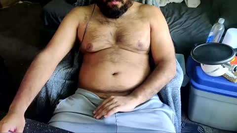 iBear0 online show from June 2026 04:12:01 PM