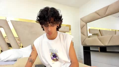 Snapshot of ibratxandy chatting on September 2025 07:37:02 PM ibratxandy online show from September 2025 07:37:02 PM